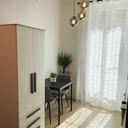 Lejlighed Charming In Center *